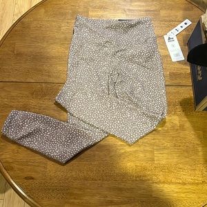 NWT RBX Tulip Hem Legging